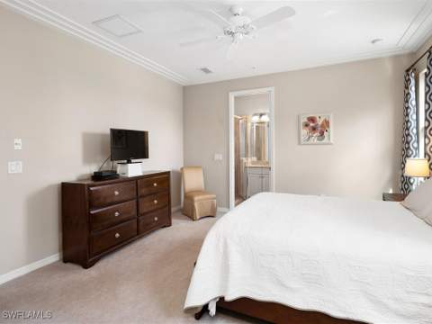 9071 Albion Ln N 5703, Naples FL - photo 11 of 37