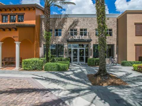 9071 Albion Ln N 5703, Naples FL - photo 19 of 37