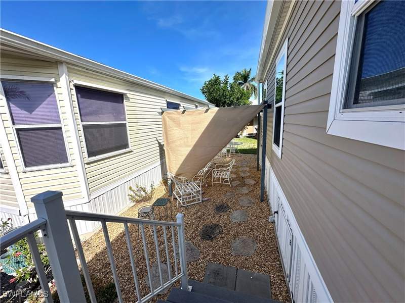 2 bedroom ManufacturedHome at 4520 Split Log Ln E, Riverwoods Plantation, Estero — photo 5