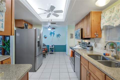 5564 Williamson Way, Fort Myers FL - photo 11 of 45