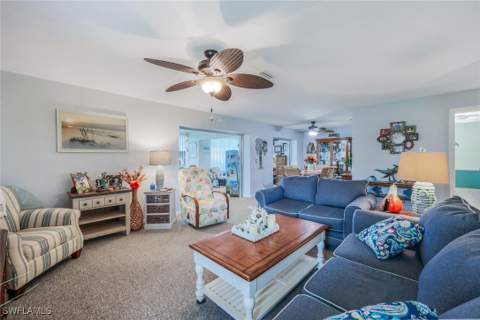 5564 Williamson Way, Fort Myers FL - photo 8 of 45