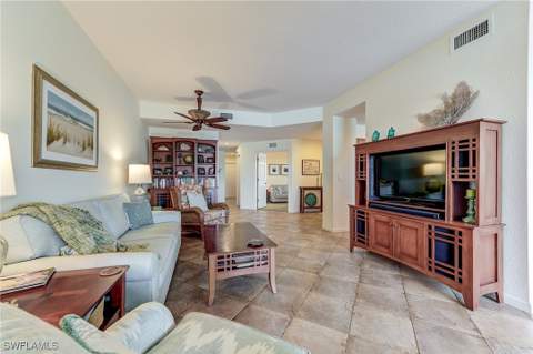 16550 Crownsbury Way 101, Fort Myers FL - photo 9 of 29