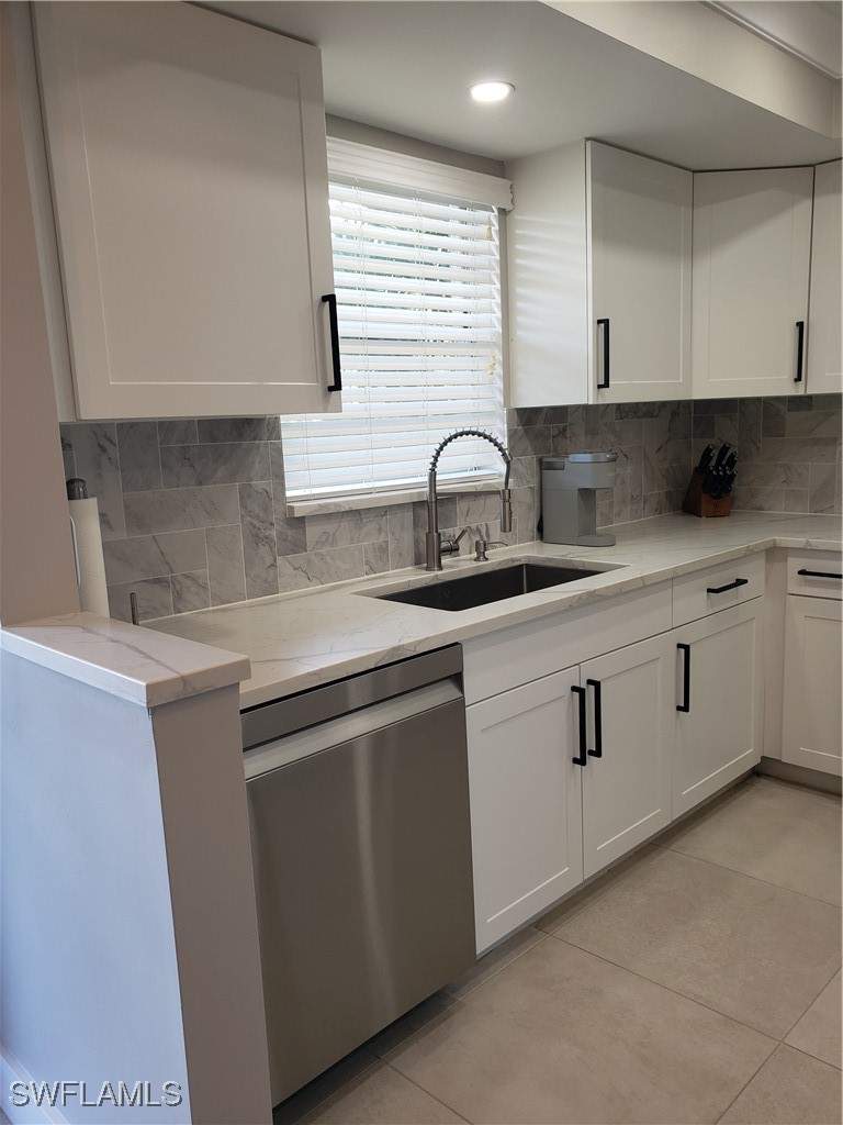 2 bedroom Condominium at 5435 Rattlesnake Hammock Rd E-102, Country Club Manor, Naples — photo 4