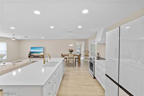 3221 68th St SW, Naples FL - photo 8 of 38