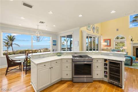 15899 Captiva Dr, Captiva FL - photo 14 of 47