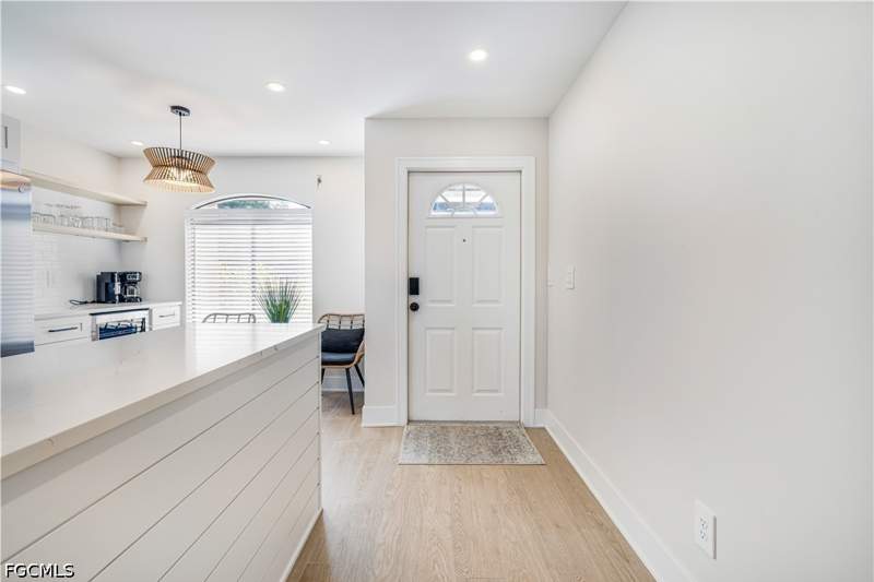 2 bedroom Condominium at 16440 Kelly Cove Dr 2806, Manor, Fort Myers — photo 2