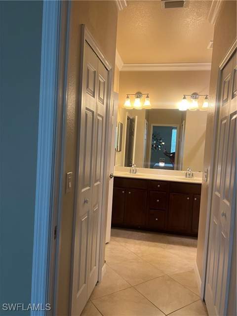 10300 Via Colomba Cir, Fort Myers FL - photo 18 of 46