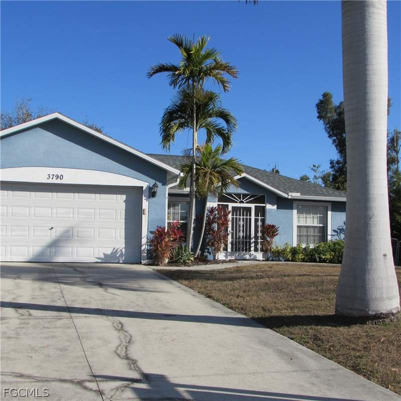 3 bedroom SingleFamilyResidence at 3790 Tangelo Dr, Pine Island Tropical Homesites, St James City — photo 2