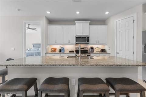 288 Spring Hill Lake Loop, Cape Coral FL - photo 13 of 30