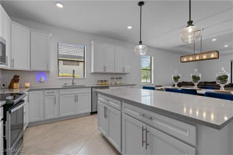 16087 Mistflower Dr, Alva FL - photo 13 of 50