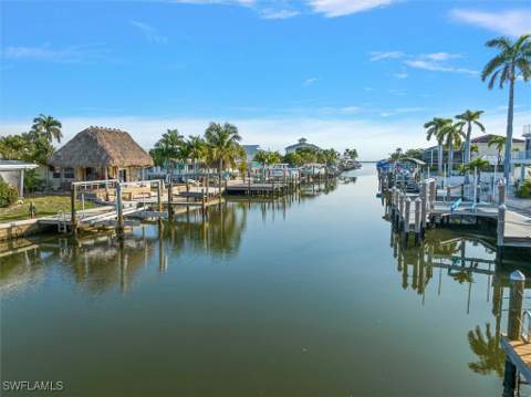 127 Albatross St, Fort Myers Beach FL - photo 24 of 39