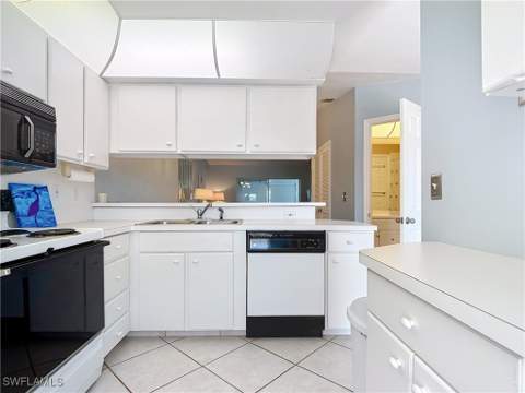 1025 Mainsail Dr 215, Naples FL - photo 12 of 40