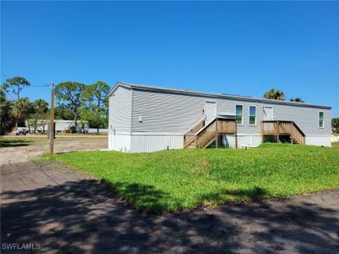 8019 Grady Dr, North Fort Myers FL - photo 20 of 24