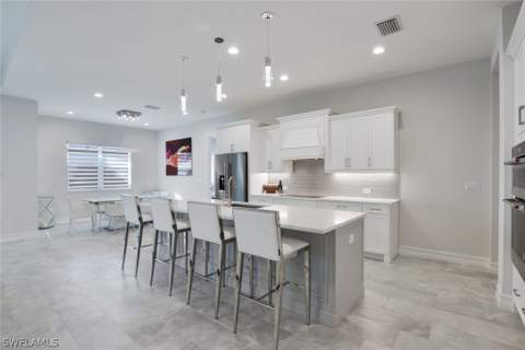 14327 Laguna Springs Ln, Naples FL - photo 6 of 36