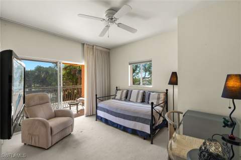 14811 Laguna Dr 101, Fort Myers FL - photo 21 of 37