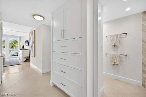 4031 Gulf Shore Blvd N 3E, Naples FL - photo 23 of 50