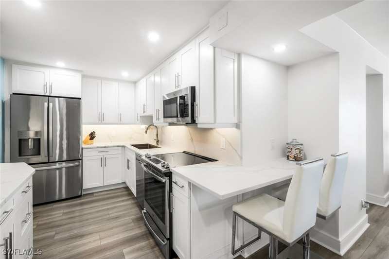 2 bedroom Condominium at 4005 Gulf Shore Blvd N 404, Gulfside, Naples — photo 1