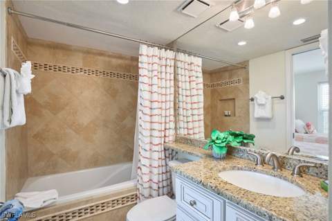 17080 Harbour Point DR 211, Fort Myers FL - photo 16 of 22