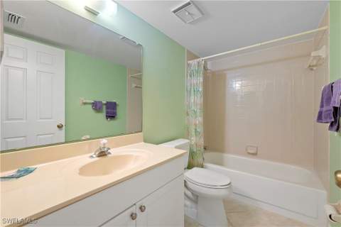 3072 Sandpiper Bay Cir M202, Naples FL - photo 23 of 42