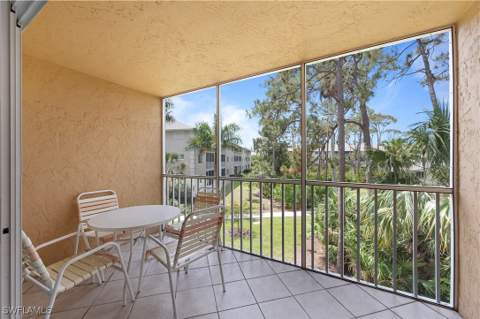3072 Sandpiper Bay Cir M202, Naples FL - photo 6 of 42