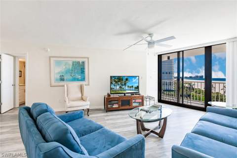 380 Seaview Ct 604, Marco Island FL - photo 13 of 36