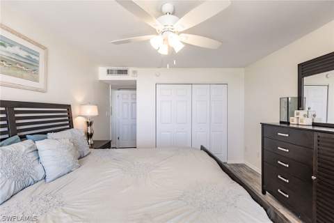 380 Seaview Ct 604, Marco Island FL - photo 21 of 36