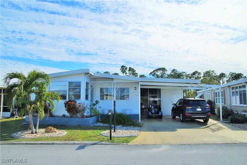 2 bedroom ManufacturedHome at 422 Snead Dr, Six Lakes Country Club, North Fort Myers — photo 1