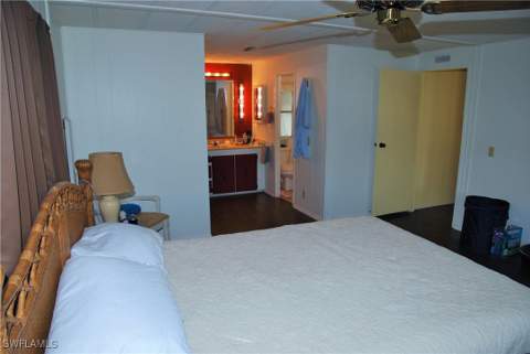 422 Snead Dr, North Fort Myers FL - photo 9 of 30