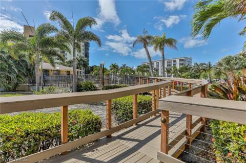 4263 Bay Beach Ln 111, Fort Myers Beach FL - photo 19 of 20