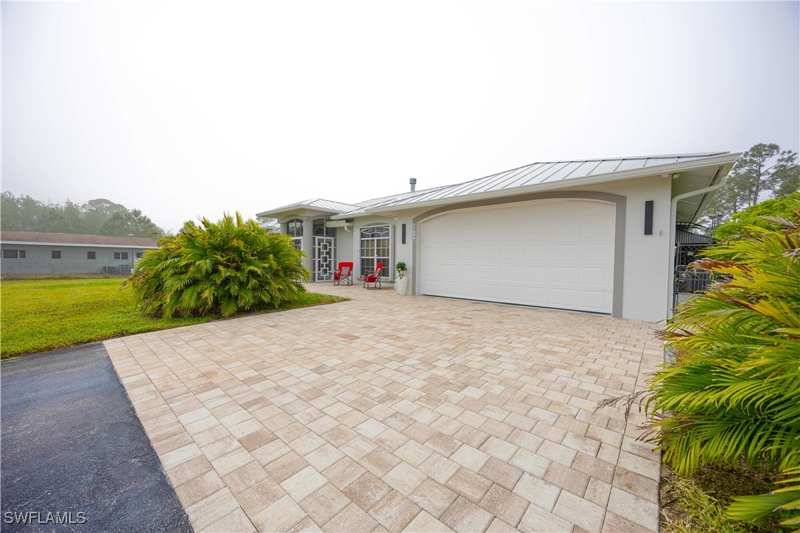 3 bedroom SingleFamilyResidence at 2618 35th Ave NE, Golden Gate Estates, Naples — photo 1