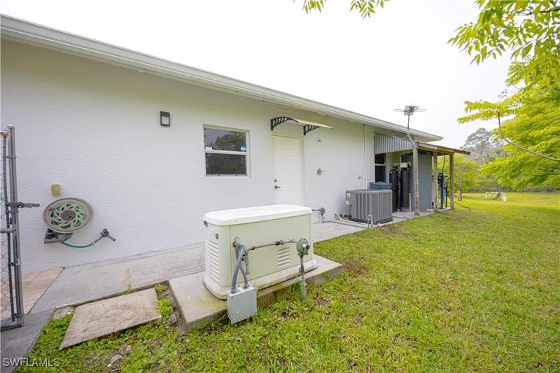 3 bedroom SingleFamilyResidence at 2618 35th Ave NE, Golden Gate Estates, Naples — photo 3