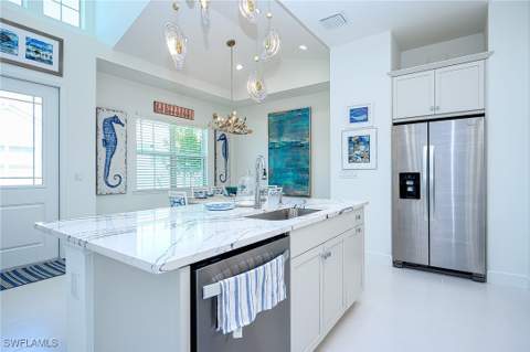 7251 Saona Ct, Naples FL - photo 7 of 30