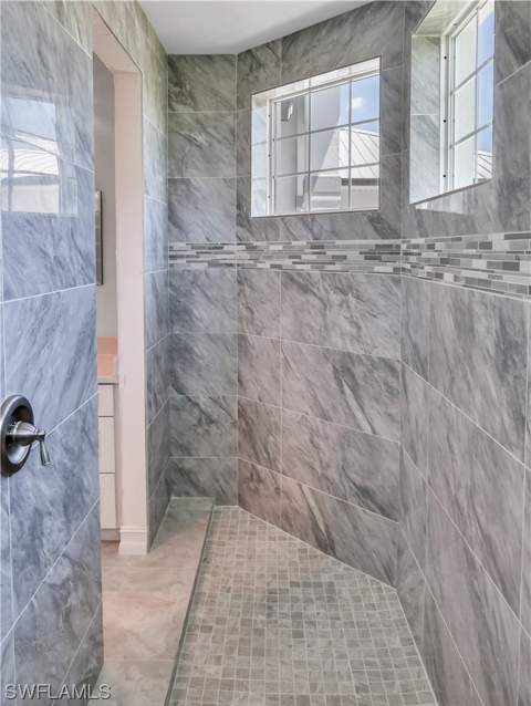 2563 SW 27th Ave, Cape Coral FL - photo 18 of 50