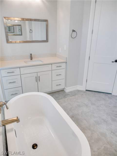 2563 SW 27th Ave, Cape Coral FL - photo 19 of 50