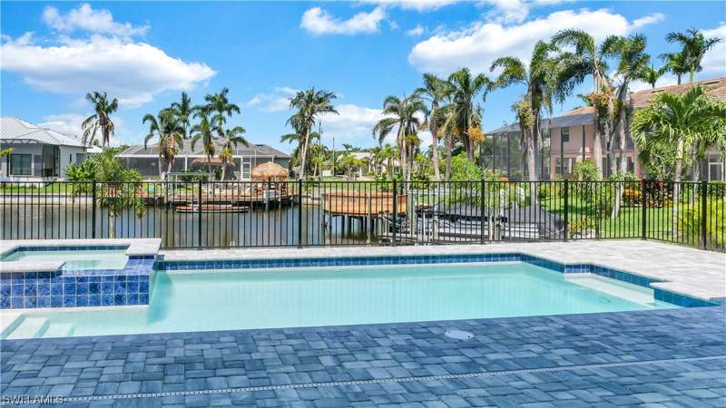 3 bedroom SingleFamilyResidence at 2563 SW 27th Ave, Cape Coral, Cape Coral — photo 4
