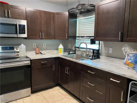 2609 Owen Ave S, Lehigh Acres FL - photo 11 of 37