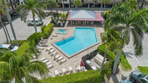 805 River Point Dr 202C, Naples FL - photo 14 of 16
