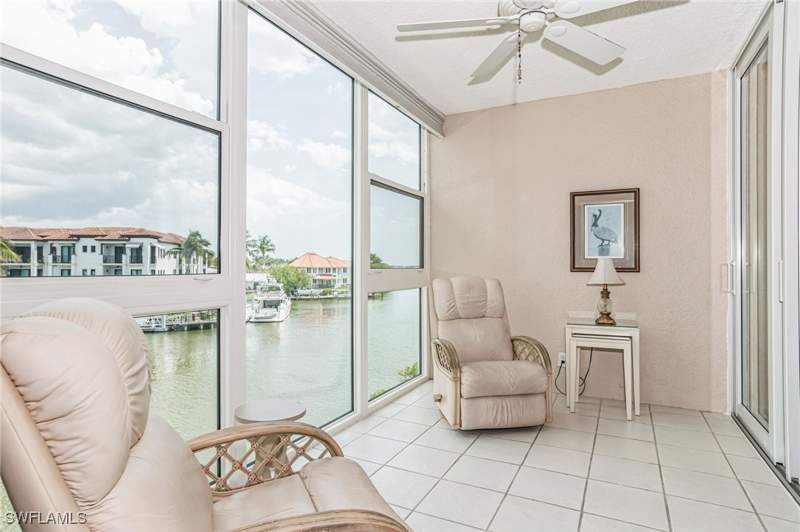 2 bedroom Condominium at 805 River Point Dr 202C, Beaumer, Naples — photo 2