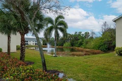 4925 Sandra Bay Dr 201, Naples FL - photo 15 of 18