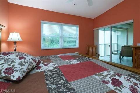 4925 Sandra Bay Dr 201, Naples FL - photo 9 of 18