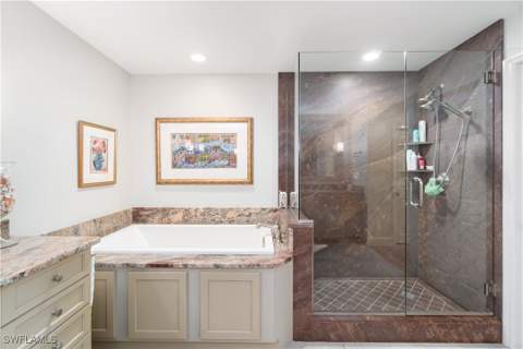 559 Audubon Blvd 201, Naples FL - photo 14 of 44