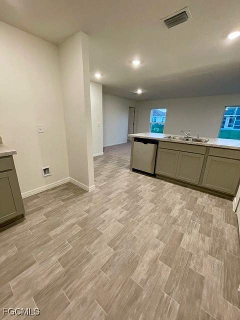 206 NW 13th Ter, Cape Coral FL - photo 12 of 18