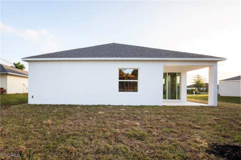 617 SE 3rd Ter, Cape Coral FL - photo 13 of 18