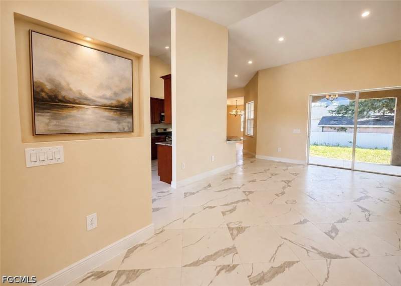 5 bedroom SingleFamilyResidence at 3707 13th St W, Lehigh Acres, Lehigh Acres — photo 2