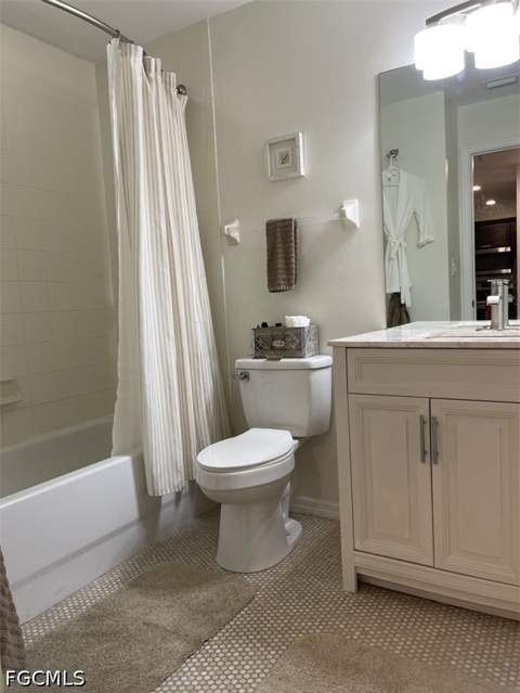 4440 Botanical Place Cir 102, Naples FL - photo 20 of 23