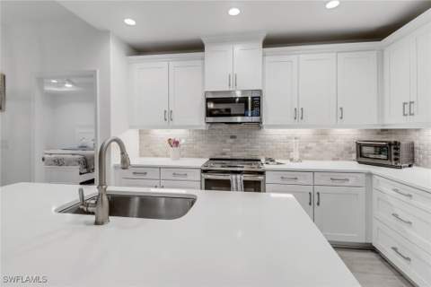 6953 Avalon Cir 1801, Naples FL - photo 7 of 26