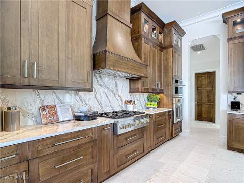 14201 Bay Dr, Fort Myers FL - photo 13 of 50