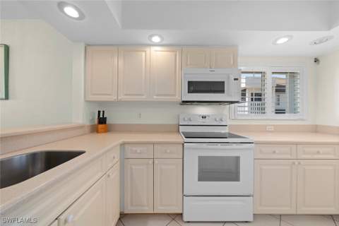 255 Periwinkle Way 5B, Sanibel FL - photo 13 of 42