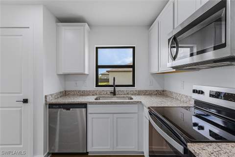 824 Gen D Macarthur Ave, Labelle FL - photo 6 of 22