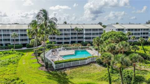 2117 Gulf Beach Villas, Captiva FL - photo 21 of 24